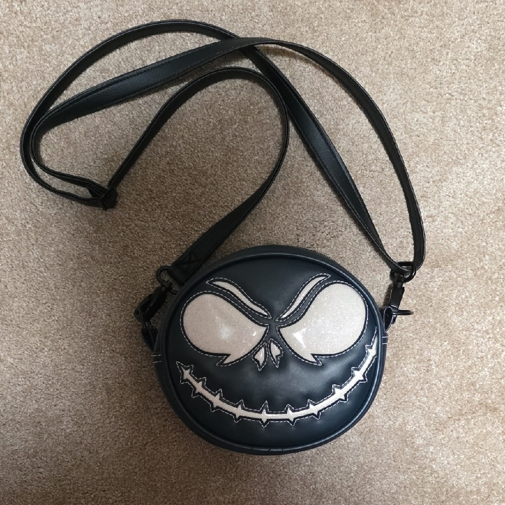Black Round Crossbody Bag with Contrast Skull Appliqué